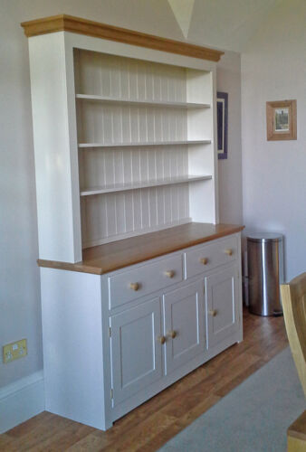 Devon Dresser with Oak Tops - Painted in Trevi Devon Oak Painted Dresser